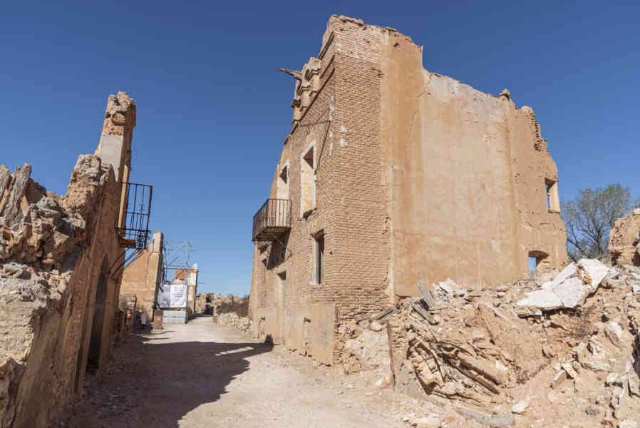 Zaragoza - Belchite 07 - Pueblo Viejo.jpg